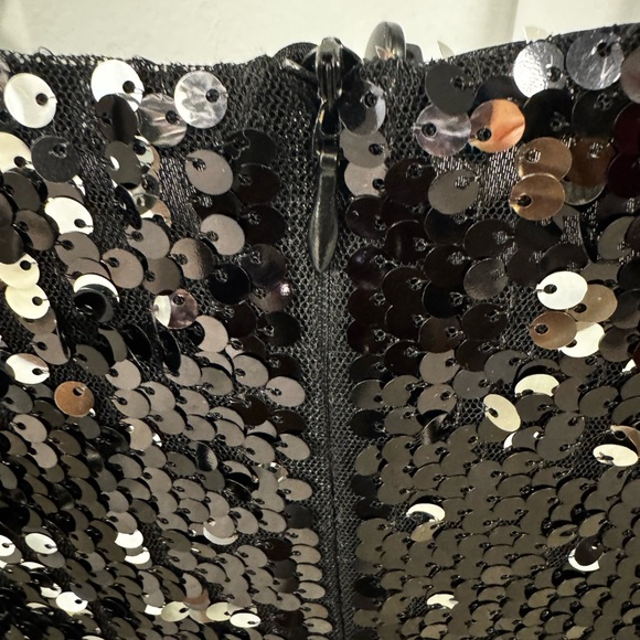 VENUS Black Sequin 3/4 Sleeve Blouse Size 8 - Picture 4 of 4